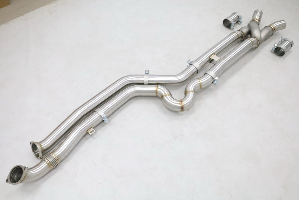 S58 GT4 mid-pipe view 3